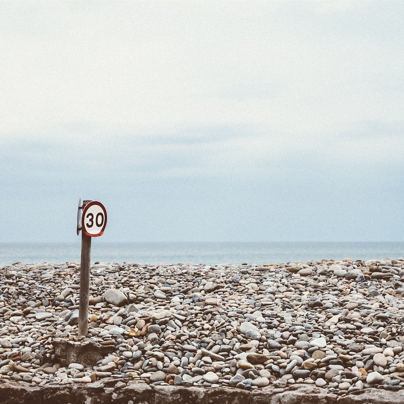 speed limit image